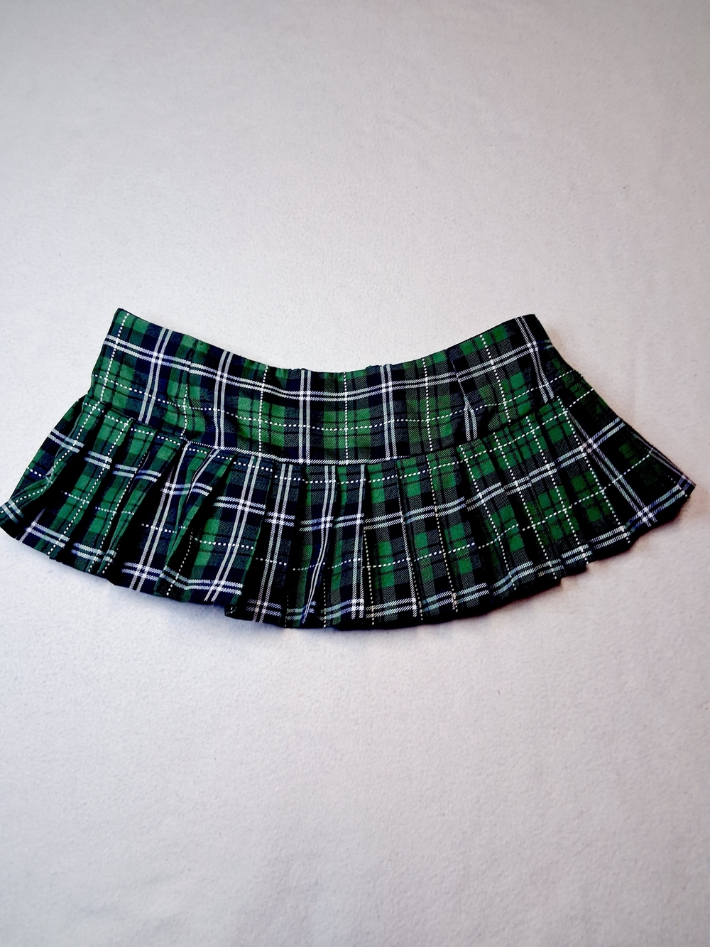 4/20$ Green Plaid Pleated Mini Skirt - Classic Schoolgirl Style